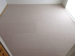 おくだけ撥水吸着タイルマット